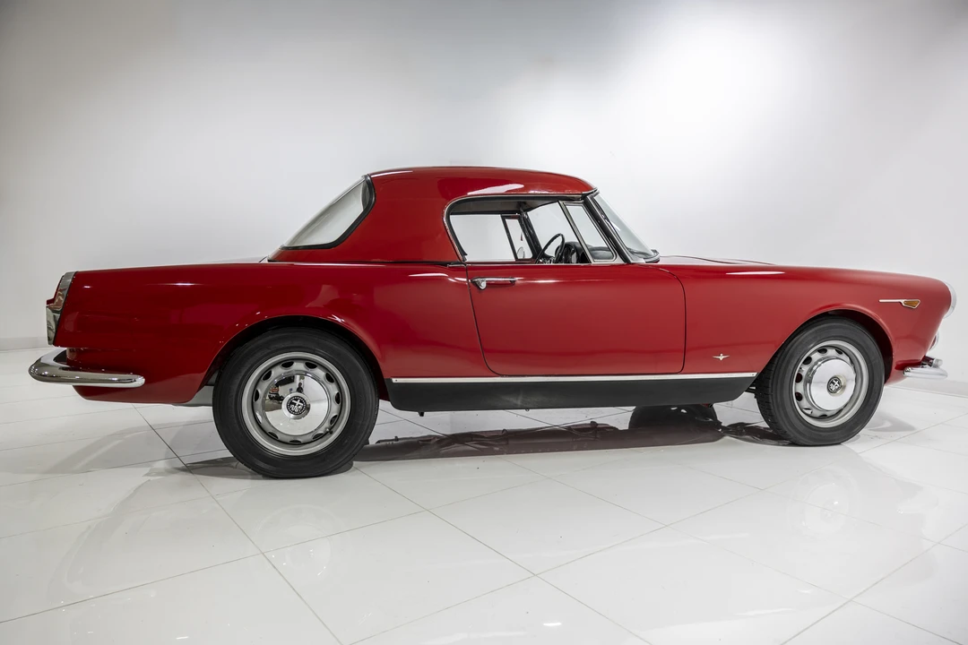 1964 Alfa Romeo 2600 - Image 9 of 31