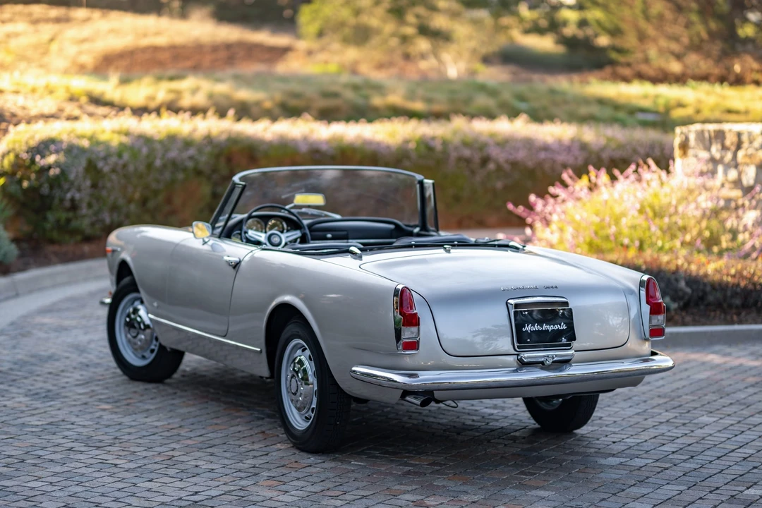 1964 Alfa Romeo 2600 - Image 27 of 31