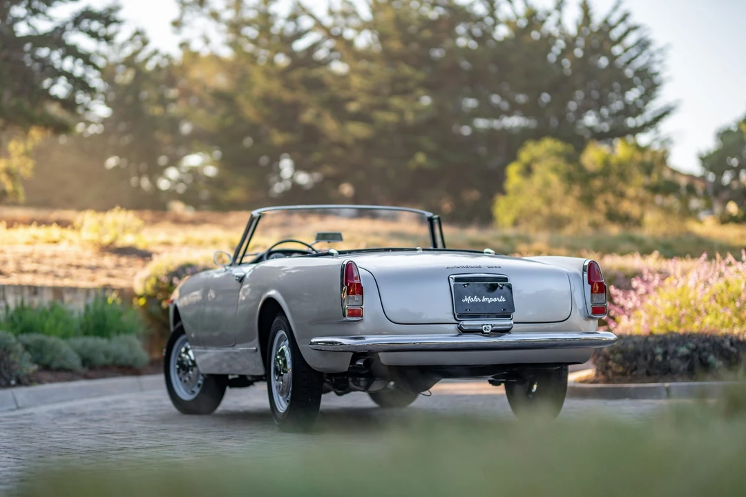 1964 Alfa Romeo 2600 - Image 29 of 31