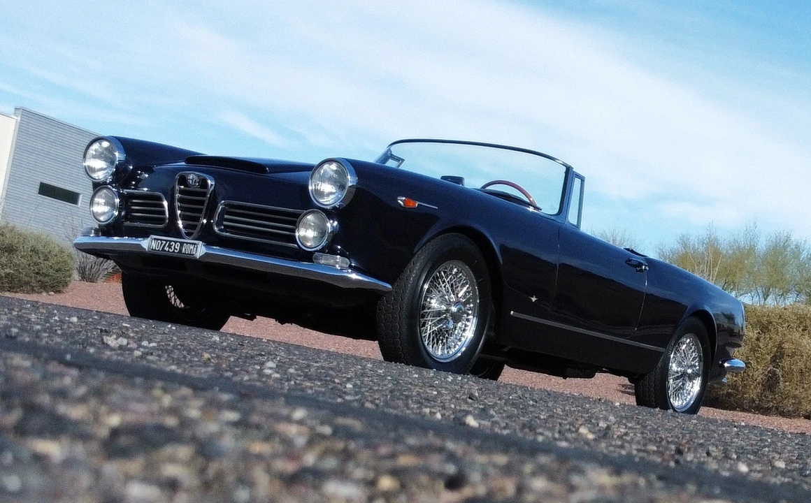 1964 Alfa Romeo 2600 - Image 14 of 31