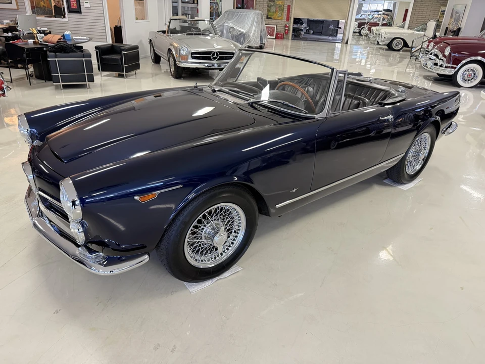 1964 Alfa Romeo 2600 - Image 27 of 31