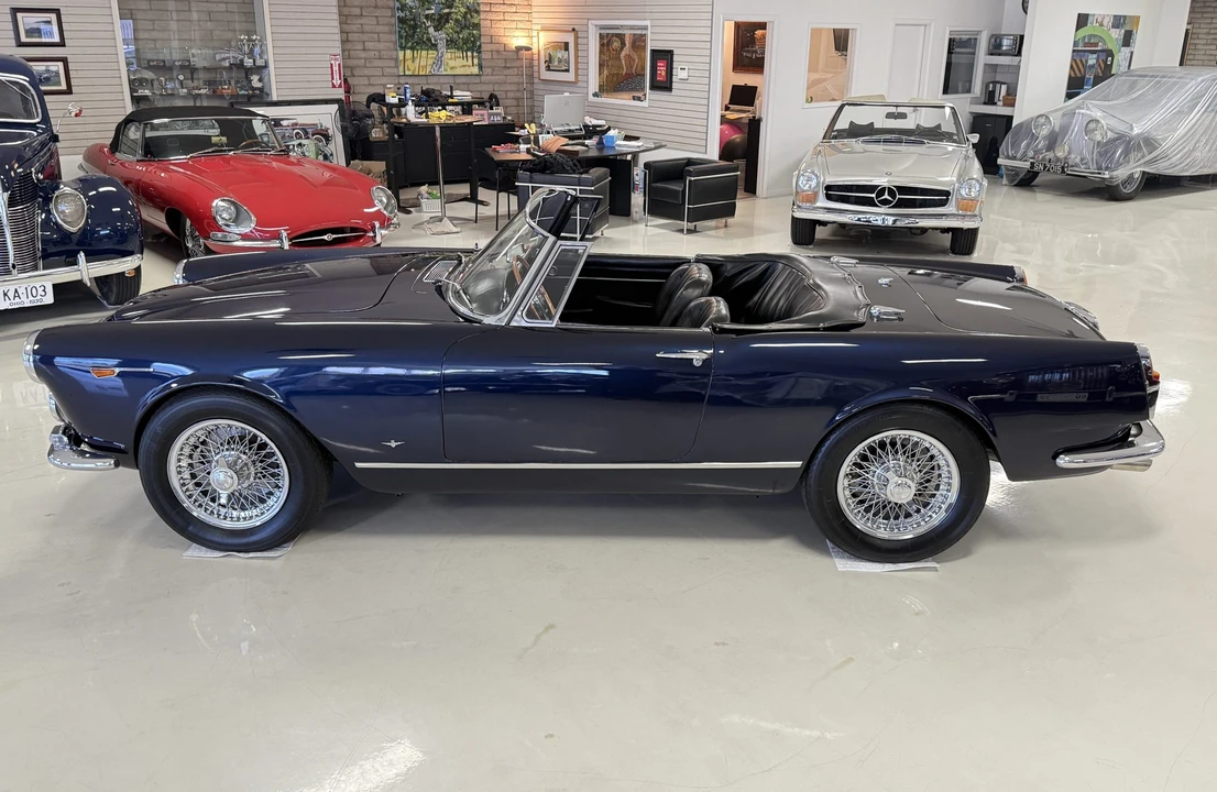 1964 Alfa Romeo 2600 - Image 29 of 31