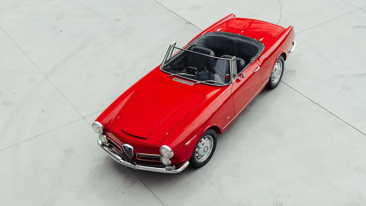 1964 Alfa Romeo 2600 - Image 17 of 31