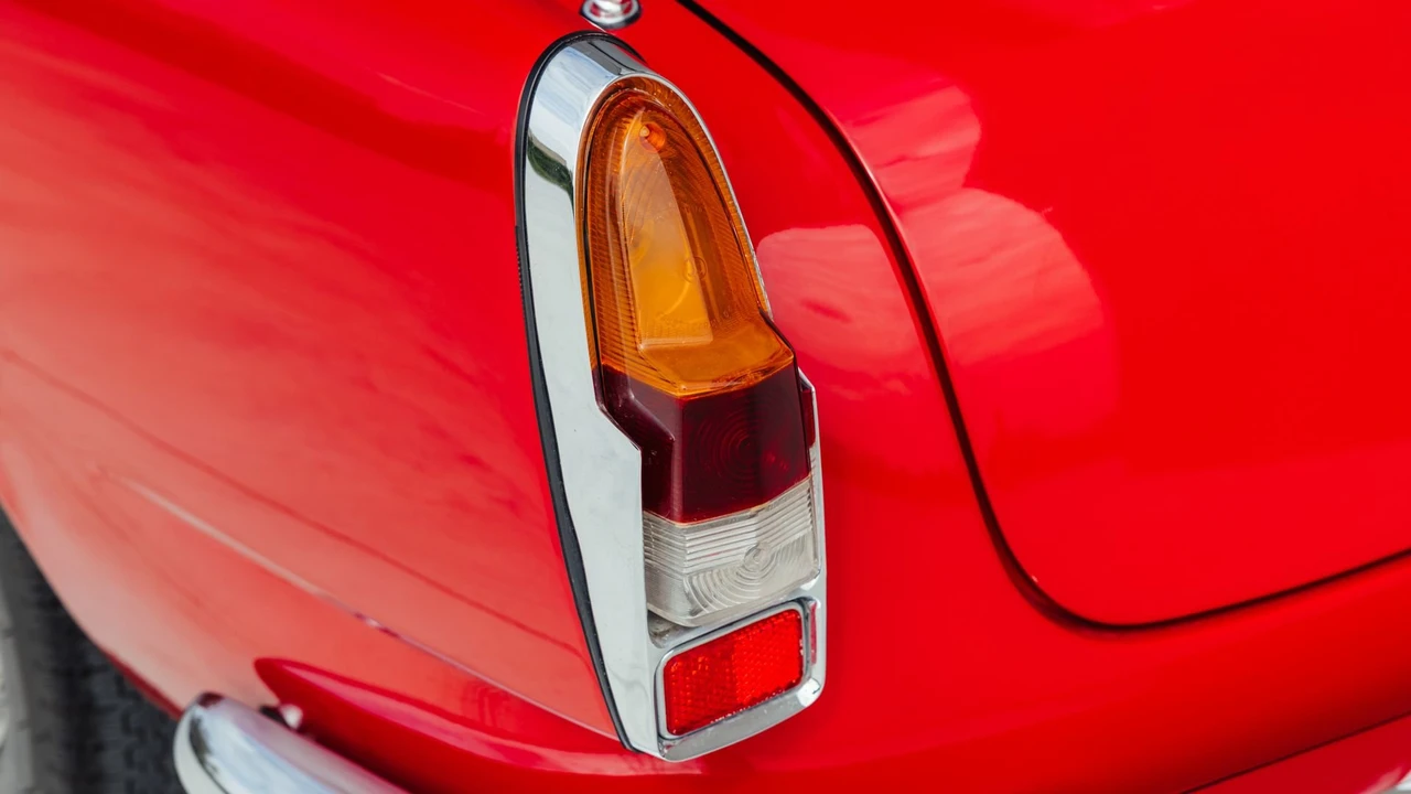 1964 Alfa Romeo 2600 - Image 18 of 31