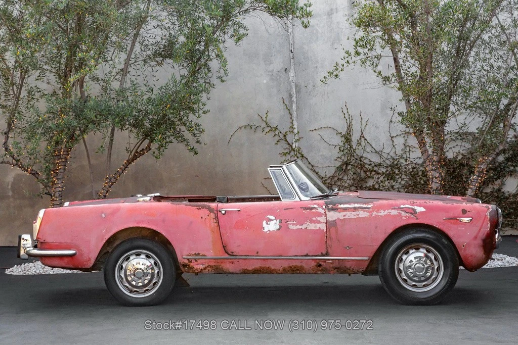1964 Alfa Romeo 2600 - Image 4 of 24