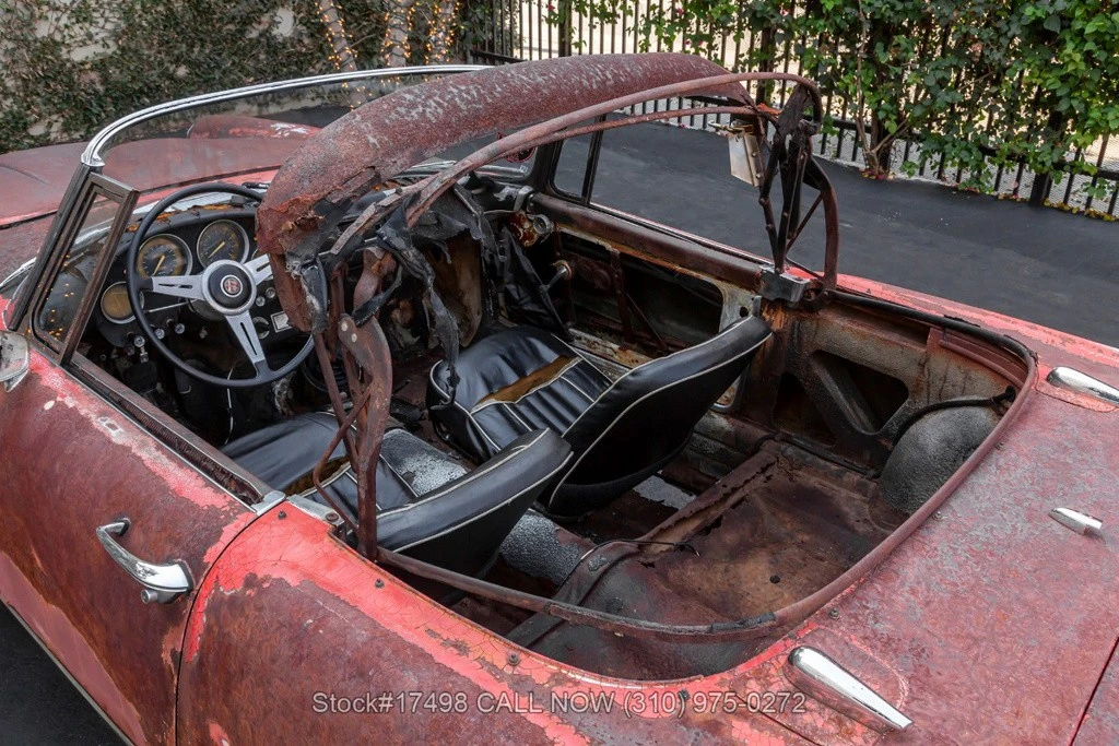 1964 Alfa Romeo 2600 - Image 15 of 24