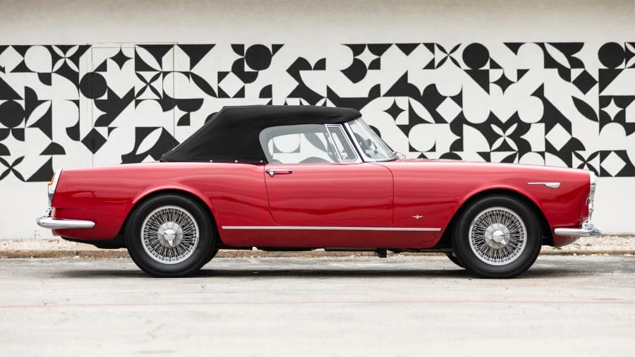 1964 Alfa Romeo 2600 - Image 2 of 25