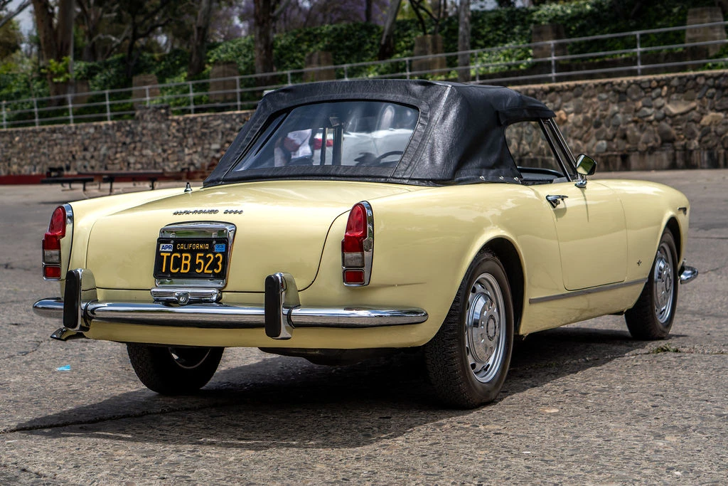 1964 Alfa Romeo 2600 - Image 27 of 31