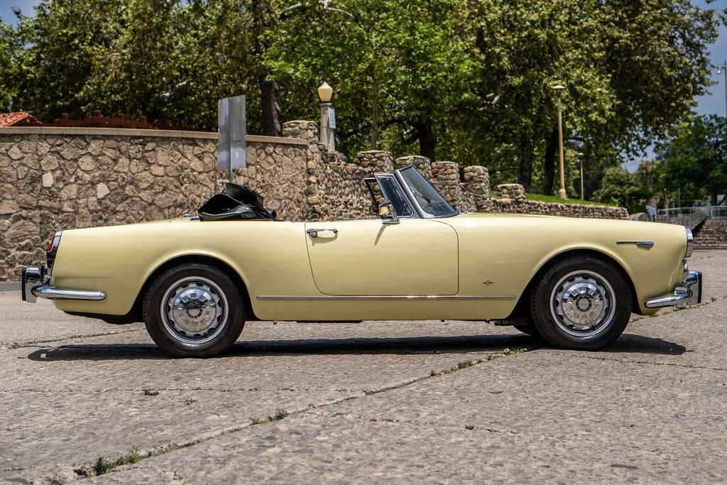 1964 Alfa Romeo 2600 - Image 15 of 31