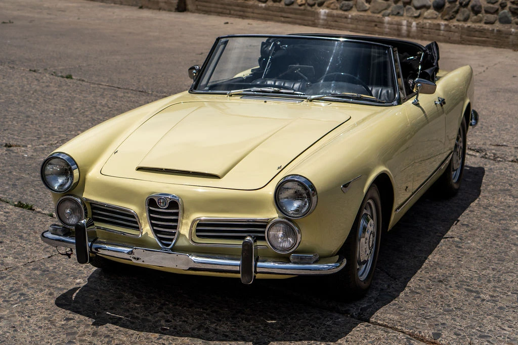 1964 Alfa Romeo 2600 - Image 6 of 31
