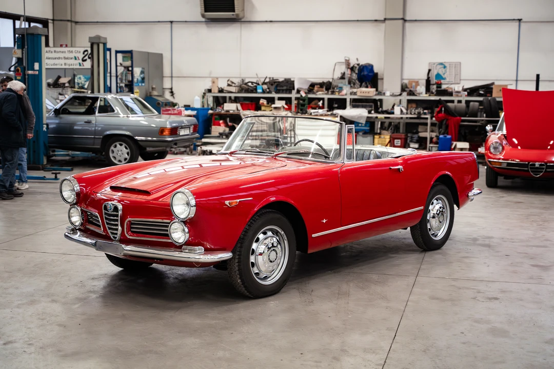 1964 Alfa Romeo 2600 - Image 3 of 31