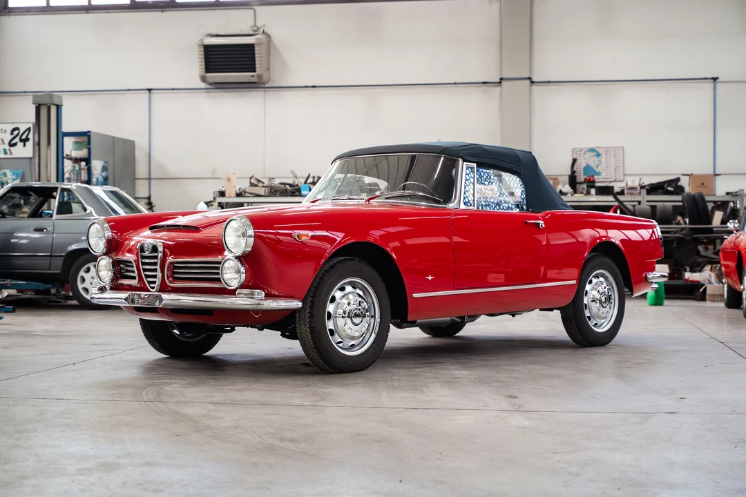 1964 Alfa Romeo 2600 - Image 6 of 31