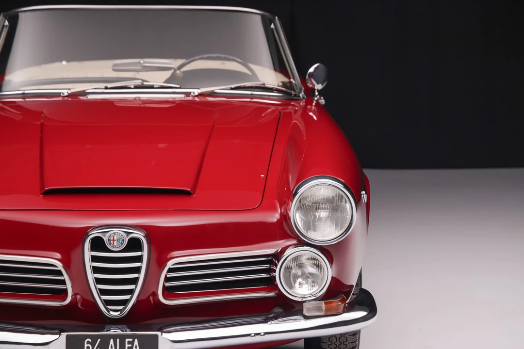 1964 Alfa Romeo 2600 - Image 22 of 31