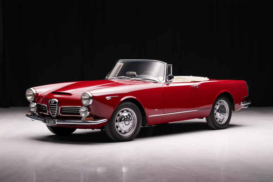 1964 Alfa Romeo 2600 - Image 3 of 31