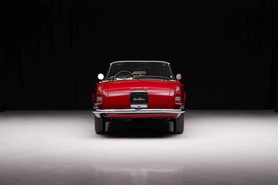 1964 Alfa Romeo 2600 - Image 13 of 31