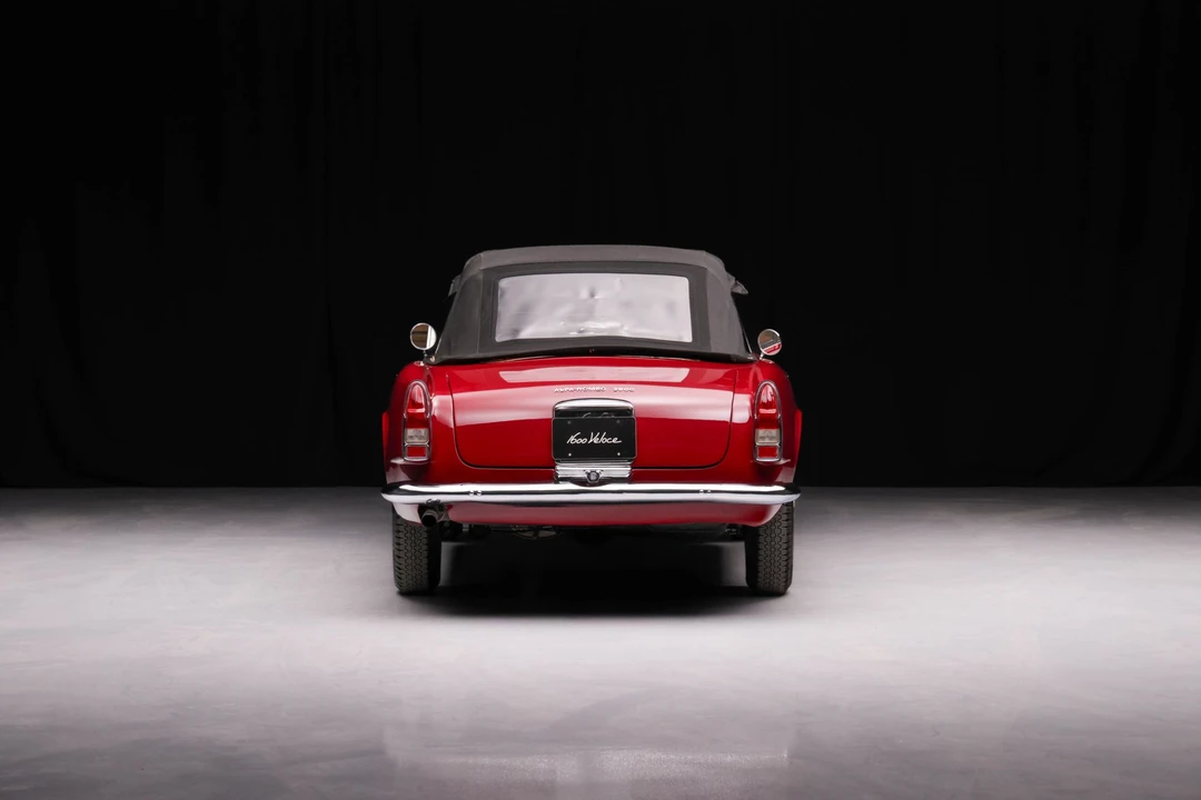 1964 Alfa Romeo 2600 - Image 14 of 31
