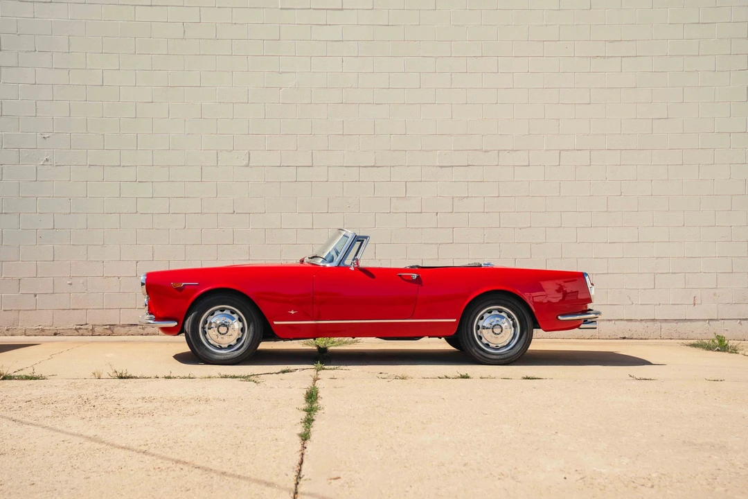 1964 Alfa Romeo 2600 - Image 5 of 31