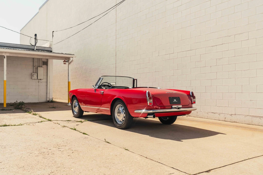 1964 Alfa Romeo 2600 - Image 7 of 31