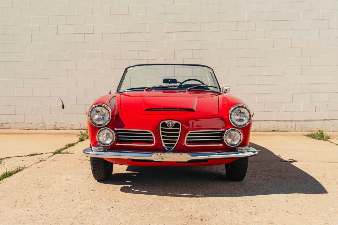 1964 Alfa Romeo 2600 - Image 16 of 31