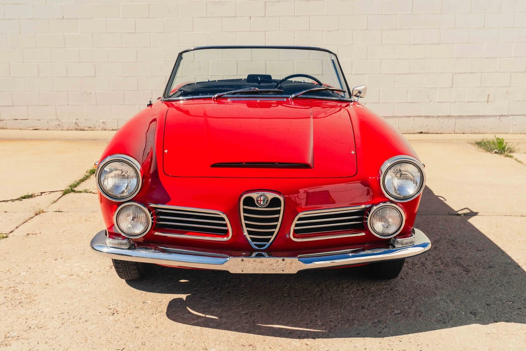 1964 Alfa Romeo 2600 - Image 17 of 31