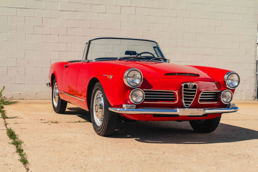 1964 Alfa Romeo 2600 - Image 13 of 31
