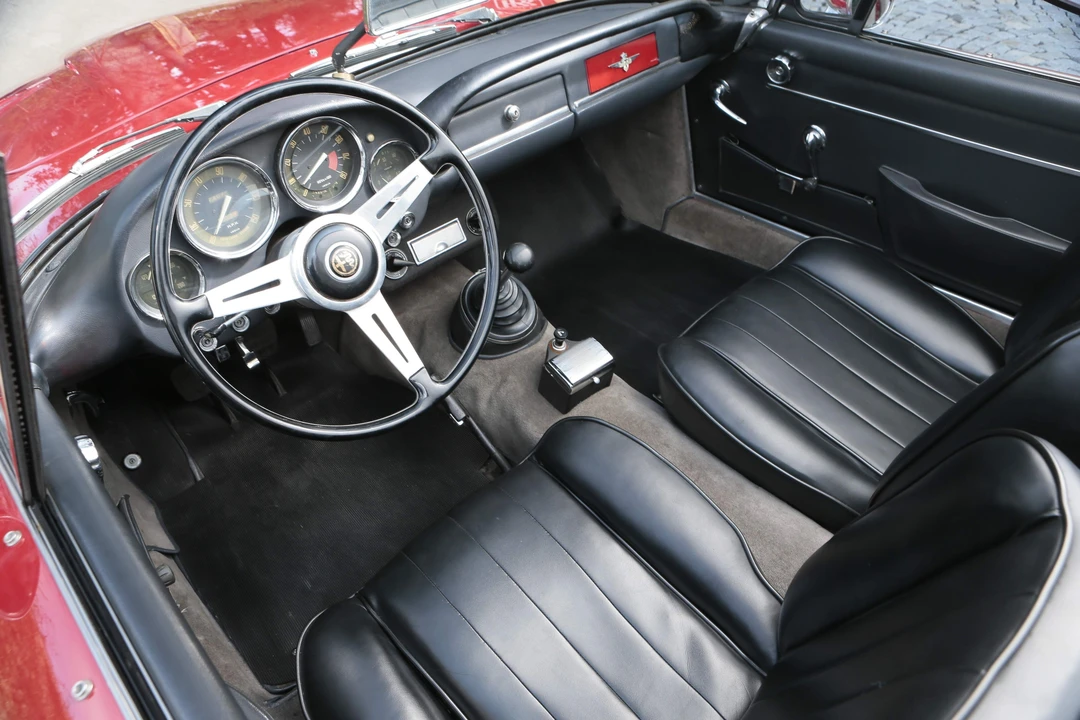 1964 Alfa Romeo 2600 - Image 6 of 7
