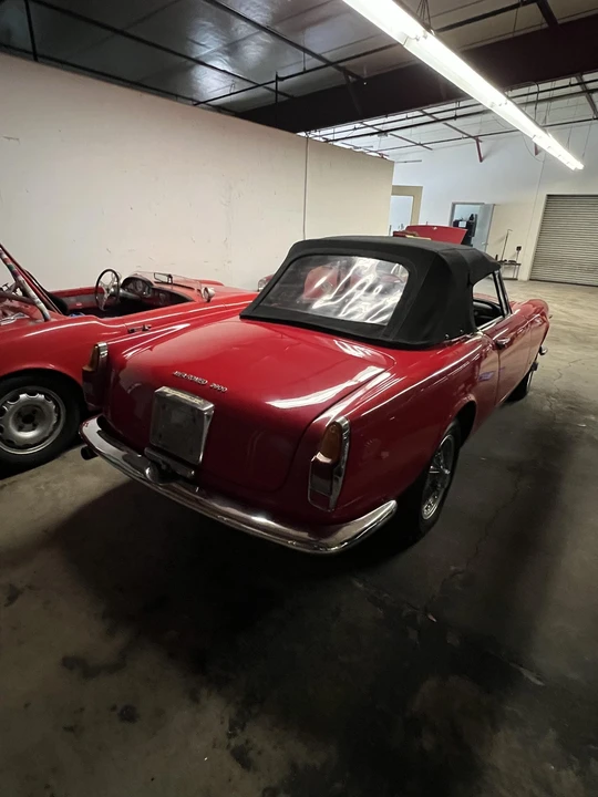 1964 Alfa Romeo 2600 - Image 16 of 31