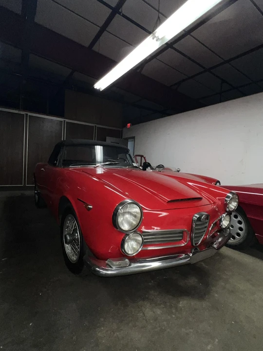 1964 Alfa Romeo 2600 - Image 19 of 31