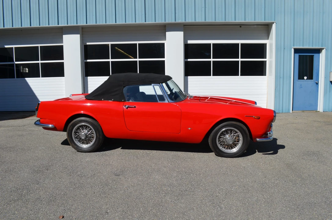 1964 Alfa Romeo 2600 - Image 6 of 31