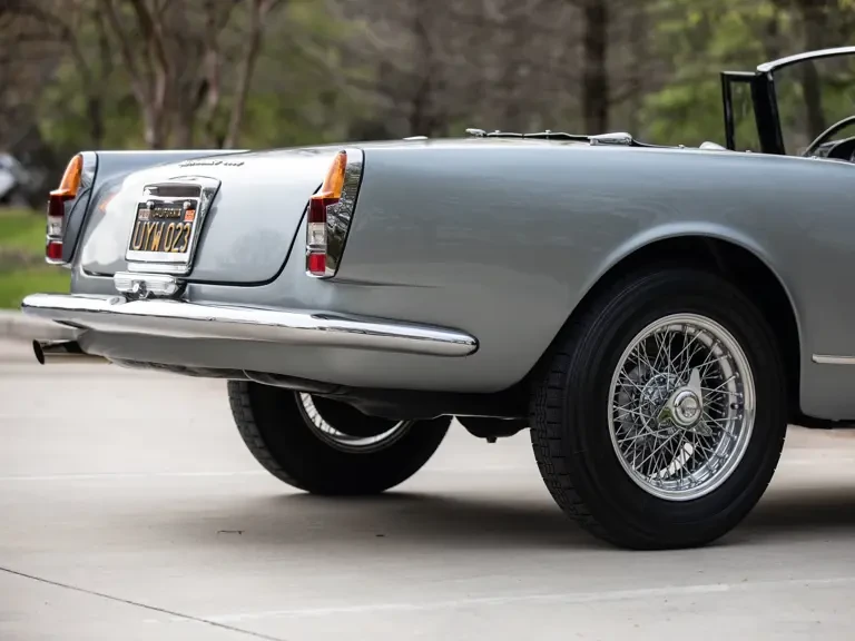 1964 Alfa Romeo 2600 - Image 25 of 31
