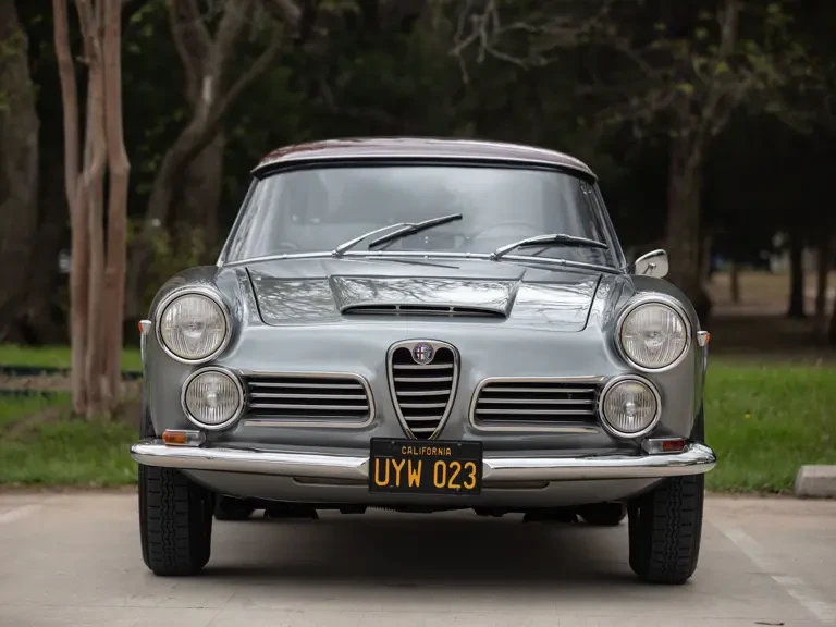 1964 Alfa Romeo 2600 - Image 15 of 31