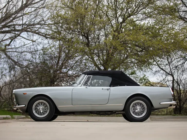 1964 Alfa Romeo 2600 - Image 14 of 31