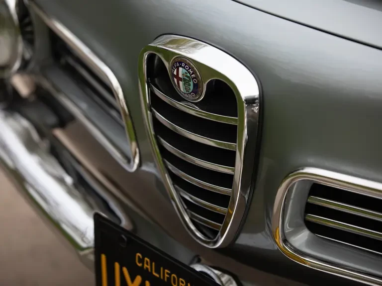 1964 Alfa Romeo 2600 - Image 17 of 31
