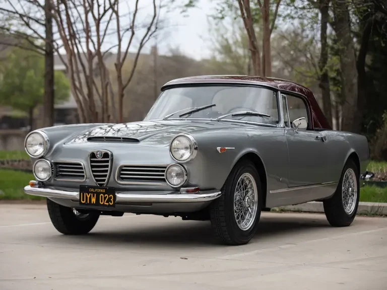 1964 Alfa Romeo 2600 - Image 10 of 31