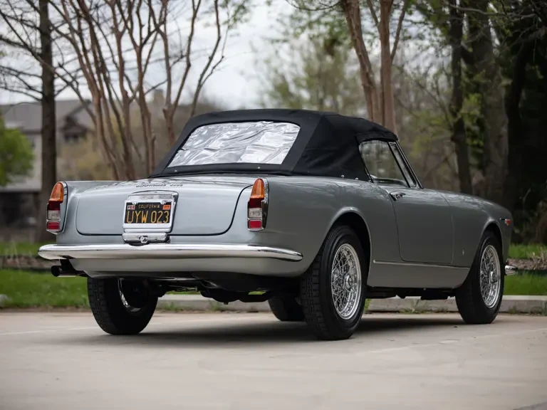 1964 Alfa Romeo 2600 - Image 12 of 31