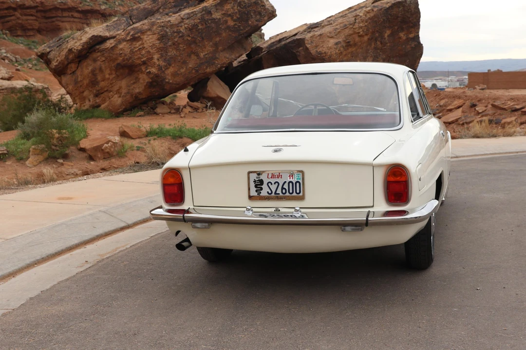 1964 Alfa Romeo 2600 - Image 5 of 31