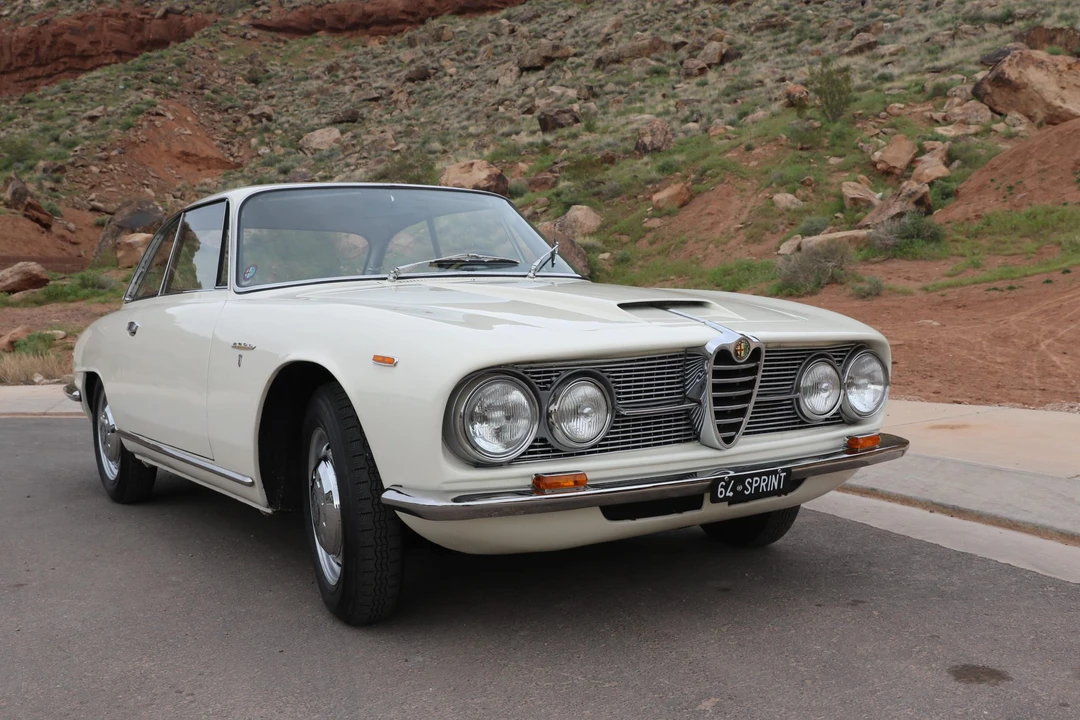 1964 Alfa Romeo 2600 - Image 14 of 31