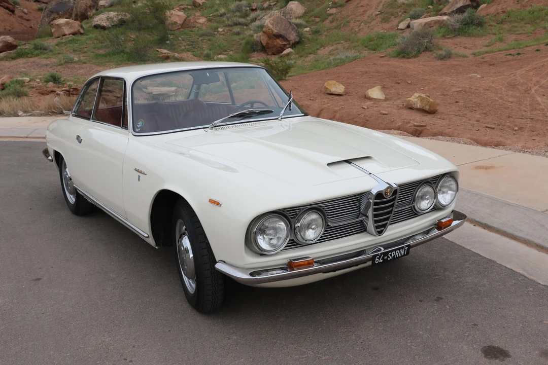 1964 Alfa Romeo 2600 - Image 12 of 31