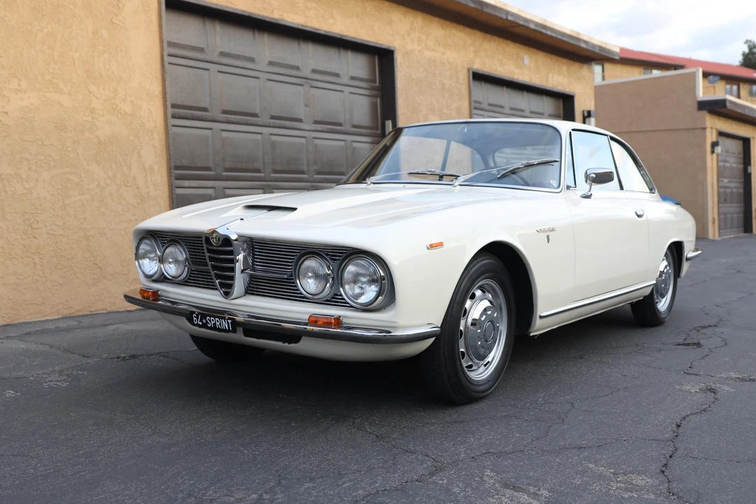 1964 Alfa Romeo 2600 - Image 18 of 31