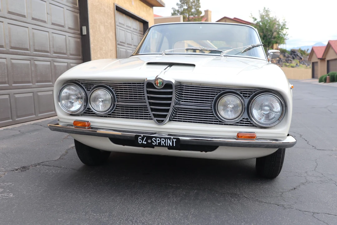 1964 Alfa Romeo 2600 - Image 17 of 31