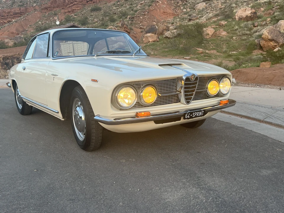 1964 Alfa Romeo 2600 - Image 29 of 31