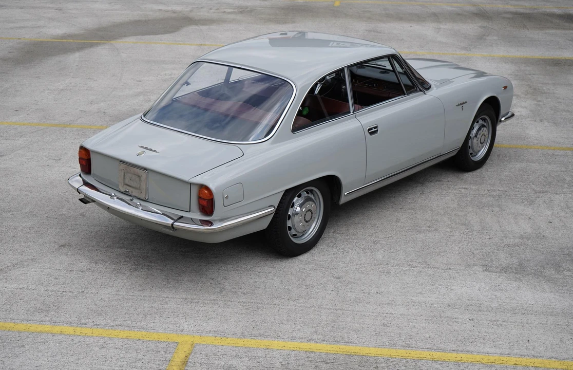 1964 Alfa Romeo 2600 - Image 9 of 31
