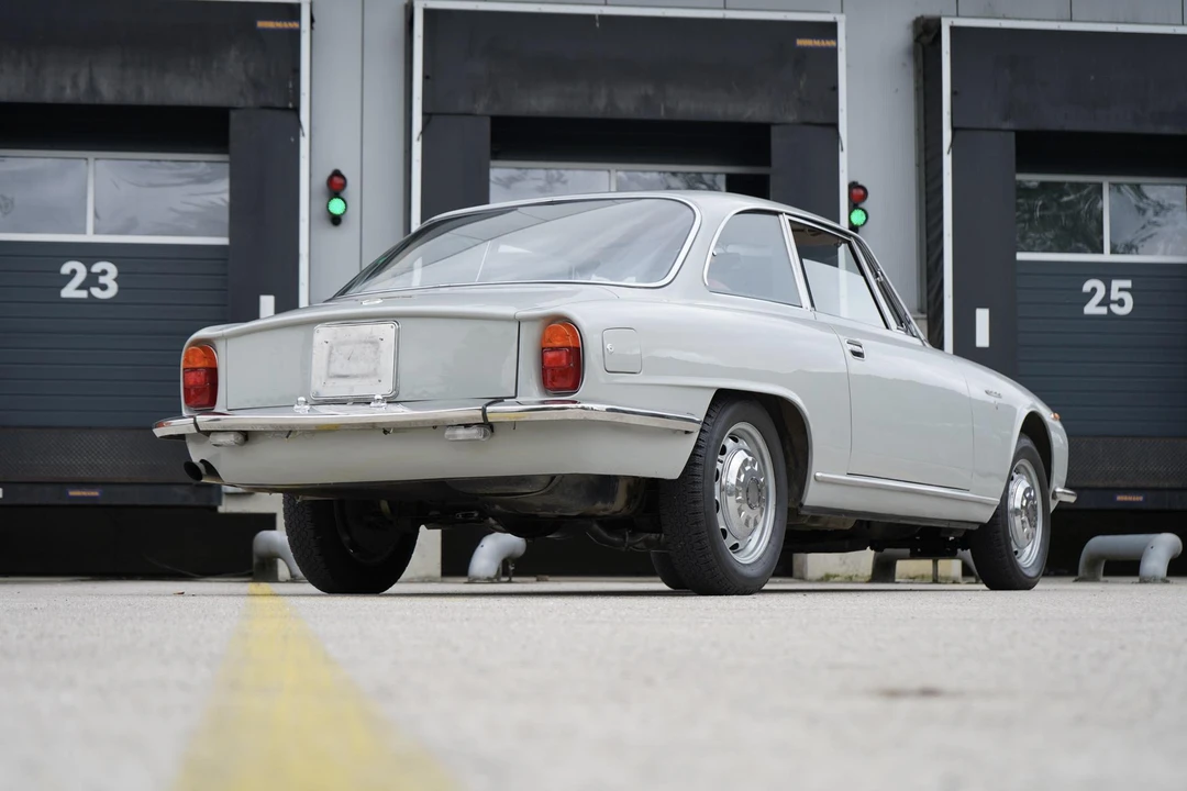 1964 Alfa Romeo 2600 - Image 8 of 31