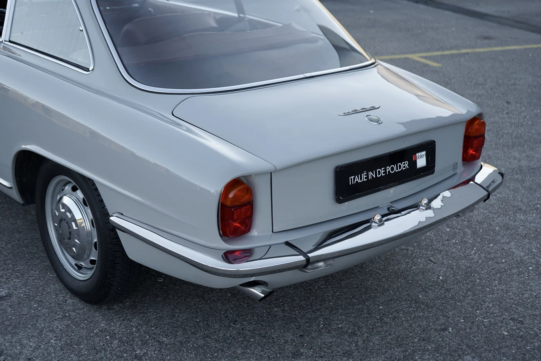 1964 Alfa Romeo 2600 - Image 21 of 31