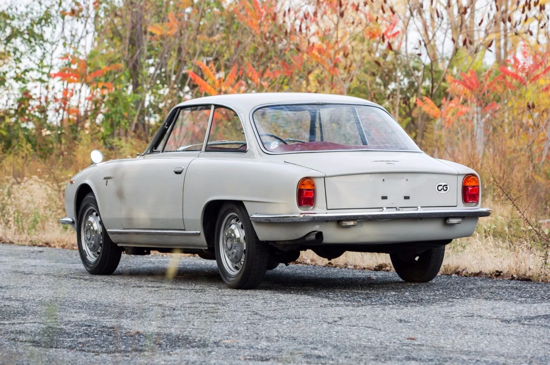 1964 Alfa Romeo 2600 - Image 24 of 31