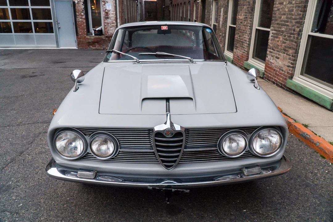 1964 Alfa Romeo 2600 - Image 8 of 31