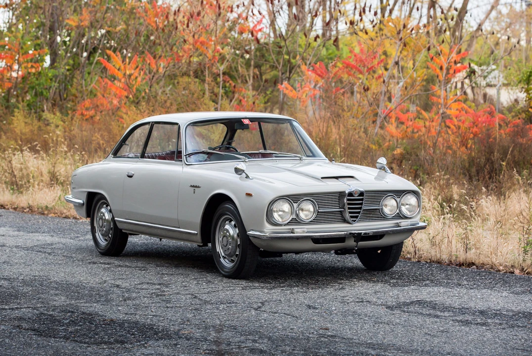 1964 Alfa Romeo 2600 - Image 16 of 31