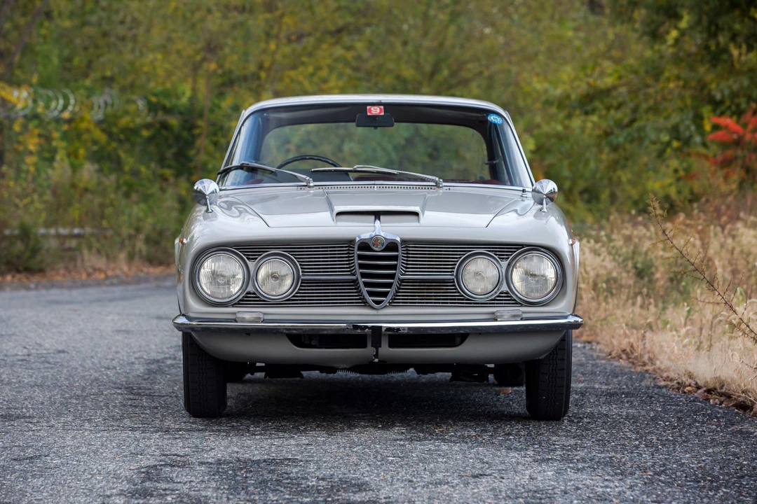 1964 Alfa Romeo 2600 - Image 17 of 31