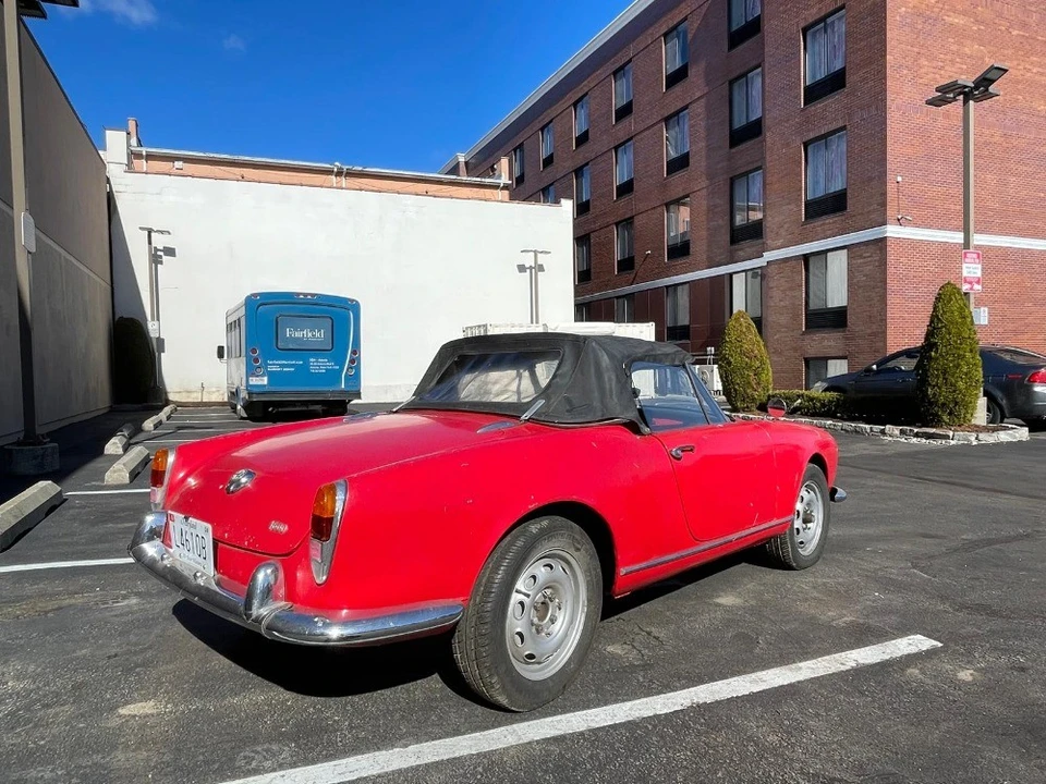 1964 Alfa Romeo Giulia Sprint GT - Image 3 of 6