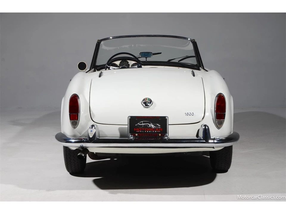 1964 Alfa Romeo Giulia Sprint GT - Image 7 of 31